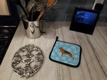 Load image into Gallery viewer, Winter Snowflake German Shepherd Pot Holders - Set of 2 - Heat-Resistant Kitchen Essentials BB3524PTHD