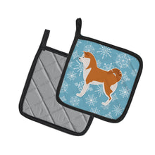 Load image into Gallery viewer, Winter Snowflake Akita Pot Holders - Set of 2 - Heat-Resistant Kitchen Essentials BB3572PTHD