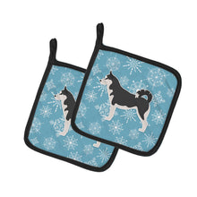 Load image into Gallery viewer, Winter Snowflake Siberian Husky Pot Holders - Set of 2 - Heat-Resistant Kitchen Essentials BB3580PTHD