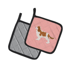 Load image into Gallery viewer, Cavalier King Charles Spaniel Checkerboard Pink Pot Holders - Set of 2 - Heat-Resistant Kitchen Essentials BB3649PTHD