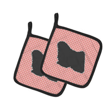 Load image into Gallery viewer, Puli Checkerboard Pink Pot Holders - Set of 2 - Heat-Resistant Kitchen Essentials BB3663PTHD