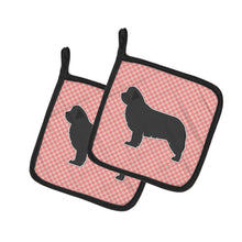 Load image into Gallery viewer, Newfoundland Checkerboard Pink Pot Holders - Set of 2 - Heat-Resistant Kitchen Essentials BB3664PTHD