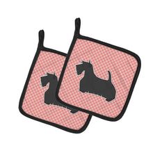 Load image into Gallery viewer, Scottish Terrier Checkerboard Pink Pot Holders - Set of 2 - Heat-Resistant Kitchen Essentials BB3669PTHD