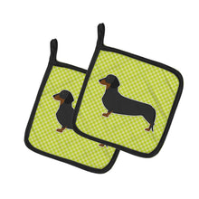 Load image into Gallery viewer, Dachshund Checkerboard Green Pot Holders - Set of 2 - Heat-Resistant Kitchen Essentials BB3782PTHD