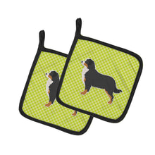 Load image into Gallery viewer, Bernese Mountain Dog Checkerboard Green Pot Holders - Set of 2 - Heat-Resistant Kitchen Essentials BB3819PTHD