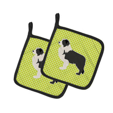 Load image into Gallery viewer, Black Border Collie Checkerboard Green Pot Holders - Set of 2 - Heat-Resistant Kitchen Essentials BB3823PTHD