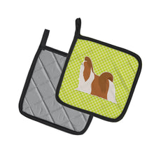 Load image into Gallery viewer, Shih Tzu Checkerboard Green Pot Holders - Set of 2 - Heat-Resistant Kitchen Essentials BB3846PTHD