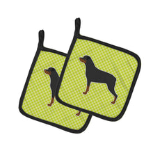 Load image into Gallery viewer, Rottweiler Checkerboard Green Pot Holders - Set of 2 - Heat-Resistant Kitchen Essentials BB3866PTHD