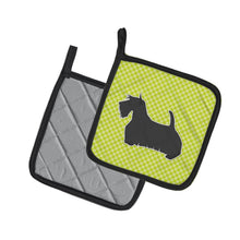 Load image into Gallery viewer, Scottish Terrier Checkerboard Green Pot Holders - Set of 2 - Heat-Resistant Kitchen Essentials BB3869PTHD