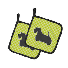 Load image into Gallery viewer, Scottish Terrier Checkerboard Green Pot Holders - Set of 2 - Heat-Resistant Kitchen Essentials BB3869PTHD