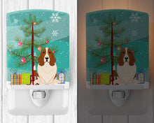 Load image into Gallery viewer, Merry Christmas Tree Basset Hound Ceramic Night Light BB4146CNL