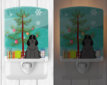 Load image into Gallery viewer, Merry Christmas Tree Cocker Spaniel Black Ceramic Night Light BB4217CNL
