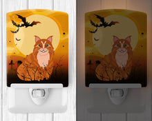 Load image into Gallery viewer, Halloween Maine Coon Cat Ceramic Night Light BB4448CNL