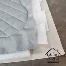 Load image into Gallery viewer, Christmas Papillon Sable White Oven Mitt BB4737OVMT