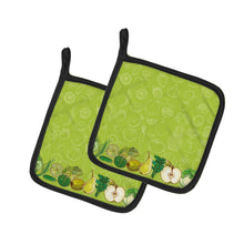 Load image into Gallery viewer, Fruits and Vegetables in Green Pot Holders - Set of 2 - Heat-Resistant Kitchen Essentials BB5135PTHD
