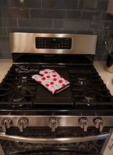Load image into Gallery viewer, Cherries on Pink Oven Mitt BB5139OVMT