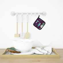 Load image into Gallery viewer, Drinks and Cocktails Purple Pot Holders - Set of 2 - Heat-Resistant Kitchen Essentials BB5204PTHD