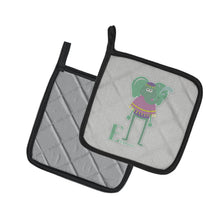 Load image into Gallery viewer, Alphabet E for Elephant Pot Holders - Set of 2 - Heat-Resistant Kitchen Essentials BB5730PTHD