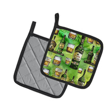 Load image into Gallery viewer, Irish Whiskey Pot Holders - Set of 2 - Heat-Resistant Kitchen Essentials BB5757PTHD