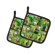 Load image into Gallery viewer, Irish Whiskey Pot Holders - Set of 2 - Heat-Resistant Kitchen Essentials BB5757PTHD