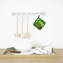 Load image into Gallery viewer, Irish Whiskey Bottle Pot Holders - Set of 2 - Heat-Resistant Kitchen Essentials BB5765PTHD