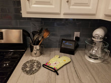 Load image into Gallery viewer, Easter Eggs White German Shepherd Oven Mitt BB6045OVMT