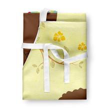 Load image into Gallery viewer, Easter Eggs Irish Water Spaniel Apron – Artist-Designed Kitchen, BBQ &amp; Craft Apron BB6063APRON