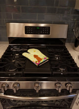 Load image into Gallery viewer, Easter Eggs Irish Setter Oven Mitt BB6064OVMT