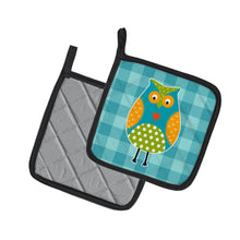 Load image into Gallery viewer, Owl on Blue Plaid Pot Holders - Set of 2 - Heat-Resistant Kitchen Essentials BB6755PTHD