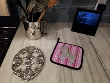 Load image into Gallery viewer, Horse Pot Holders - Set of 2 - Heat-Resistant Kitchen Essentials BB6759PTHD