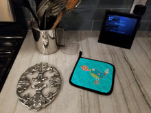 Load image into Gallery viewer, Birdy Love Pot Holders - Set of 2 - Heat-Resistant Kitchen Essentials BB6760PTHD