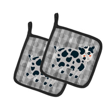 Load image into Gallery viewer, Cow Pot Holders - Set of 2 - Heat-Resistant Kitchen Essentials BB6764PTHD