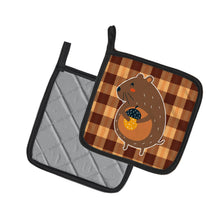 Load image into Gallery viewer, Suirrel with a Nut Pot Holders - Set of 2 - Heat-Resistant Kitchen Essentials BB6766PTHD