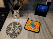 Load image into Gallery viewer, Bird Pot Holders - Set of 2 - Heat-Resistant Kitchen Essentials BB6776PTHD