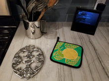 Load image into Gallery viewer, Snail Pot Holders - Set of 2 - Heat-Resistant Kitchen Essentials BB6783PTHD