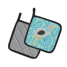 Load image into Gallery viewer, Ostrich Pot Holders - Set of 2 - Heat-Resistant Kitchen Essentials BB6784PTHD