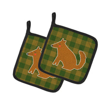 Load image into Gallery viewer, Brown Wolf Pot Holders - Set of 2 - Heat-Resistant Kitchen Essentials BB6788PTHD