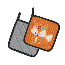 Load image into Gallery viewer, Fox Pot Holders - Set of 2 - Heat-Resistant Kitchen Essentials BB6794PTHD