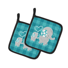 Load image into Gallery viewer, Mommy and Baby Elephant Pot Holders - Set of 2 - Heat-Resistant Kitchen Essentials BB6834PTHD