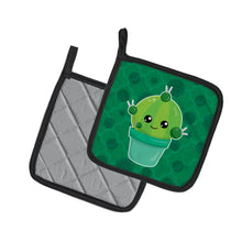 Load image into Gallery viewer, Cactus Polkadots Pot Holders - Set of 2 - Heat-Resistant Kitchen Essentials BB6850PTHD