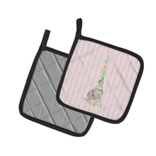 Load image into Gallery viewer, Circus Seal Pot Holders - Set of 2 - Heat-Resistant Kitchen Essentials BB6858PTHD