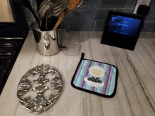 Load image into Gallery viewer, Sheep on Cloud Pot Holders - Set of 2 - Heat-Resistant Kitchen Essentials BB6875PTHD
