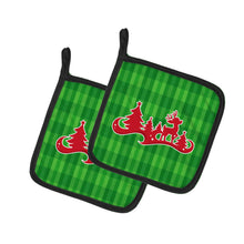 Load image into Gallery viewer, Christmas Tree Reindeer Green Pot Holders - Set of 2 - Heat-Resistant Kitchen Essentials BB6973PTHD
