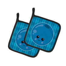 Load image into Gallery viewer, Blueberry Face Pot Holders - Set of 2 - Heat-Resistant Kitchen Essentials BB6984PTHD