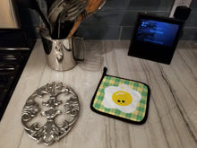 Load image into Gallery viewer, Fried Egg Face Pot Holders - Set of 2 - Heat-Resistant Kitchen Essentials BB7044PTHD