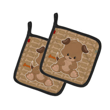 Load image into Gallery viewer, Puppy on Brown Bones Pot Holders - Set of 2 - Heat-Resistant Kitchen Essentials BB7075PTHD