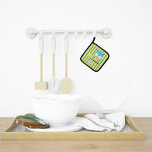 Load image into Gallery viewer, Bird on Branch Pot Holders - Set of 2 - Heat-Resistant Kitchen Essentials BB7092PTHD