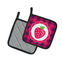 Load image into Gallery viewer, Stawberry Pot Holders - Set of 2 - Heat-Resistant Kitchen Essentials BB7105PTHD
