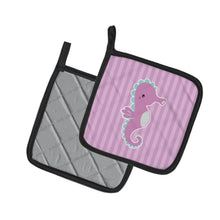 Load image into Gallery viewer, Seahorse Pot Holders - Set of 2 - Heat-Resistant Kitchen Essentials BB7119PTHD
