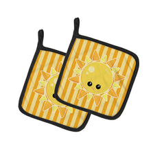 Load image into Gallery viewer, Weather Sunshine Face Pot Holders - Set of 2 - Heat-Resistant Kitchen Essentials BB7155PTHD